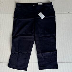 croft & barrow Black Cropped Ponte Knit Pants